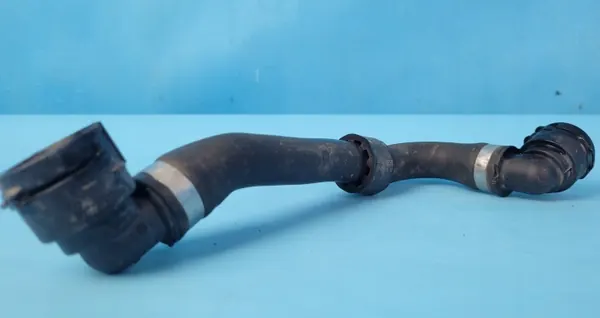 Durite de liquide de refroidissement Mercedes EQE W295 OEM A2975018700 image 8