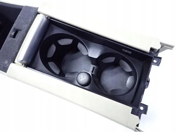 OEM 30755596 30755732 Volvo S60 II Accoudoir USB image 6
