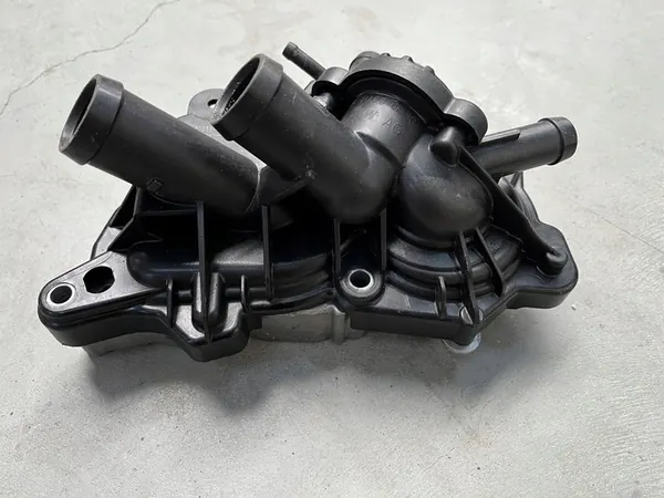 VW Audi Skoda Vattenpump image 2