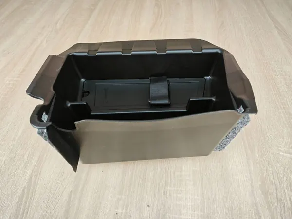Inserção de porta-malas esquerdo OEM 9893879 para BMW G26 image 3
