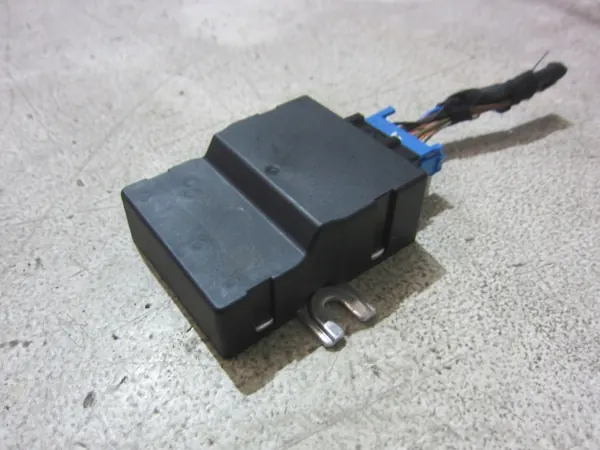 Module Commande Pompe Carburant BMW OEM 16149494391 image 3