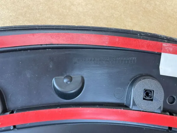 OEM 8K9853817A Moldura Trasera Izquierda Audi A4 B8 Allroad image 8