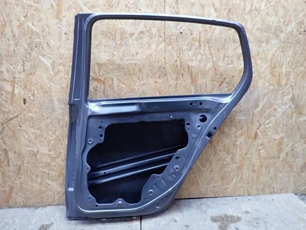 Höger Bakdörr VW Golf VI 2008-2013 OEM 5K6833056K image 6