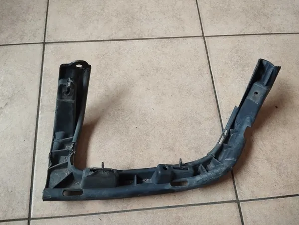 VOLVO V60 S60 Oikea Pakoputken Kiinnike 31359776 image 2