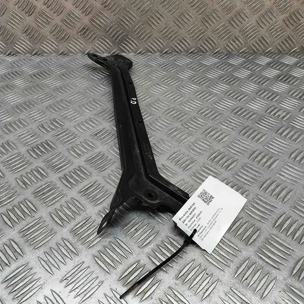 Support de phare avant droit Skoda Superb III 3V0806930 image 2