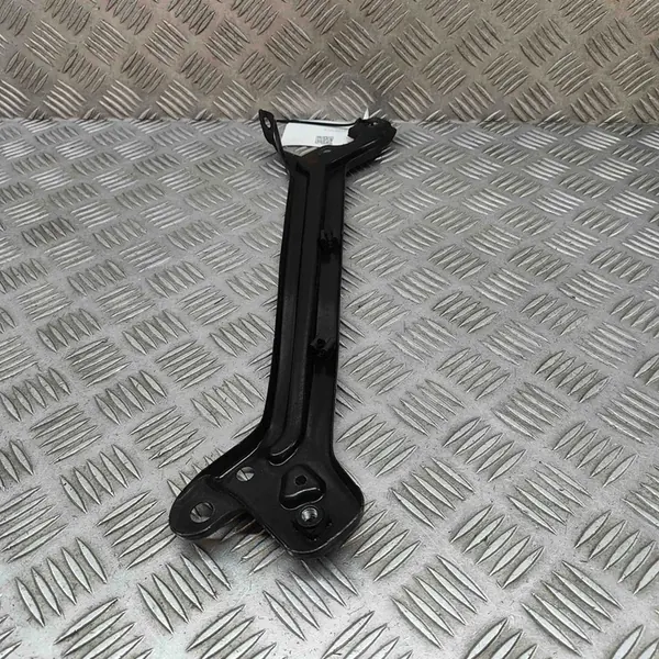 Support de phare avant droit Skoda Superb III 3V0806930 image 5