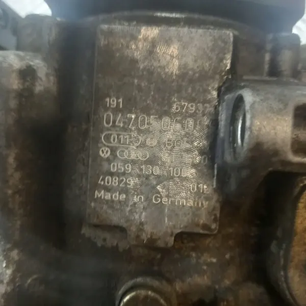 Bomba de combustível Audi A4 B5 2000 OEM image 9