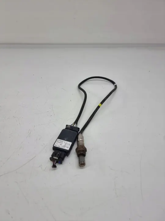Sensor NOx MPLA-5J299-CC 0281008543 Usado image 2