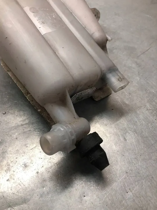 Koelvloeistofreservoirslang Audi SQ5 Q5 3.0 TDI OEM image 2