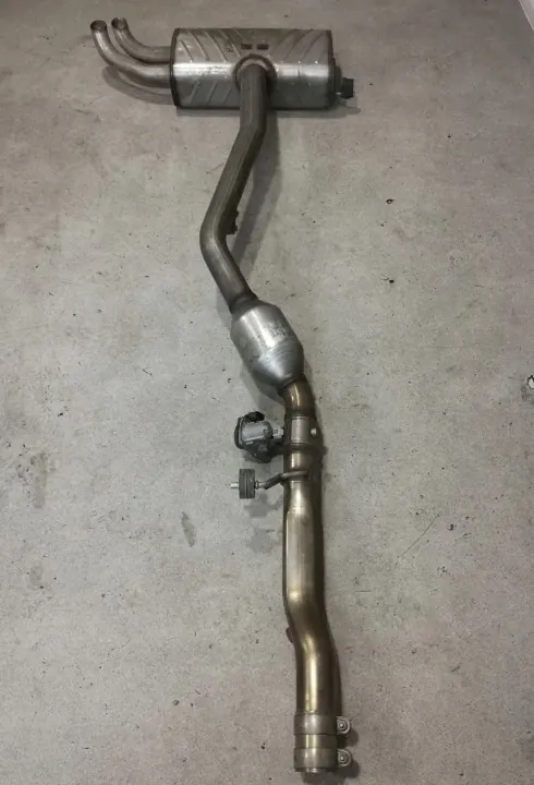 OEM 80A253411M Audi Q5 SQ5 2021 Vaimennin image 2