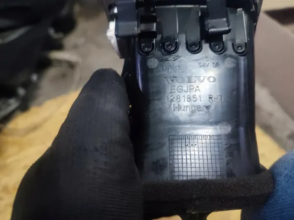 Rechter luchtrooster OEM 1281851 voor Volvo S60 II/V60 image 6