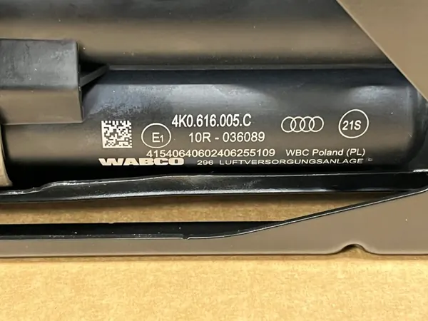 Compressor Suspensão Audi A6 C8 OEM 4K0616005C image 3