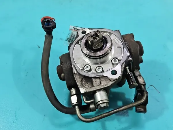 Kraftstoffpumpe Toyota Avensis II T25 2.2 D-CAT OEM 22100-0R021 image 8
