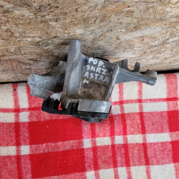 Suporte de Caixa Opel OE 326F31 D - Usado image 4