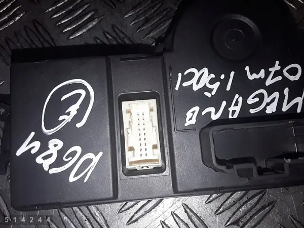 Renault Megane ilmastointiohjain OEM 69340060 image 4