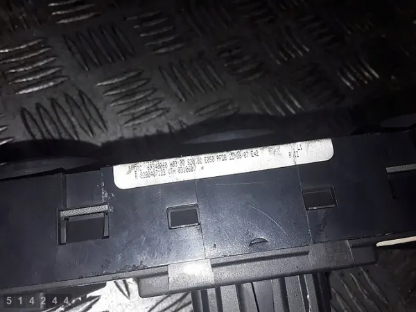 Renault Megane ilmastointiohjain OEM 69340060 image 5