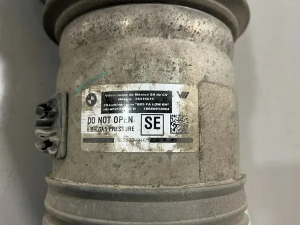 Ilmatuki etu-oikea OEM 6869030 BMW X5 G05 image 6