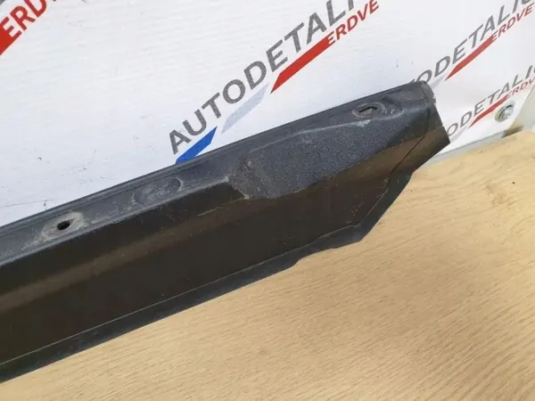 BMW Spatbordvoering OEM 51767419386 - Gebruikt image 5