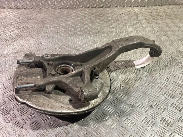UTO36839 Moyeu de roue avant pour Volvo XC90 2019 image 5