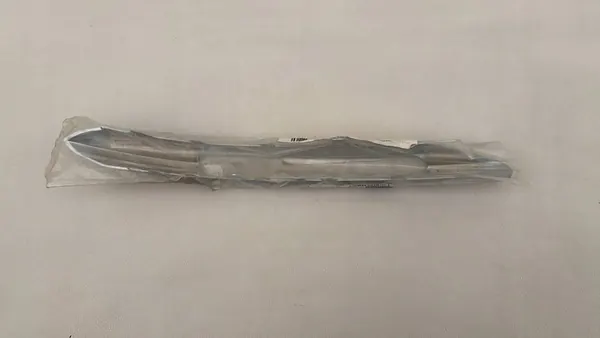 MERCEDES W246 Grille de Pare-Chocs Droit A2468850574 image 2