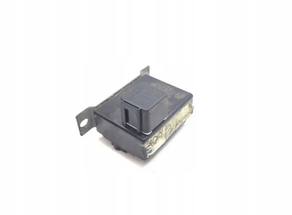 Relé intermitente BOVA 4DW004356-03 - Usado image 3