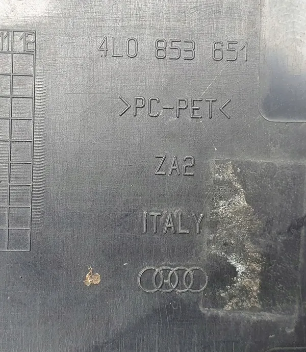 Audi Q7 Front Grill 4L0853651E image 6