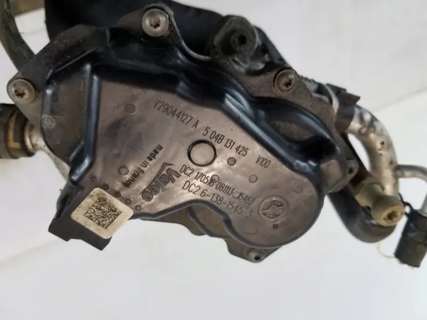Válvula EGR OEM 04B131425 para Skoda Rapid 1.4 TDI image 4