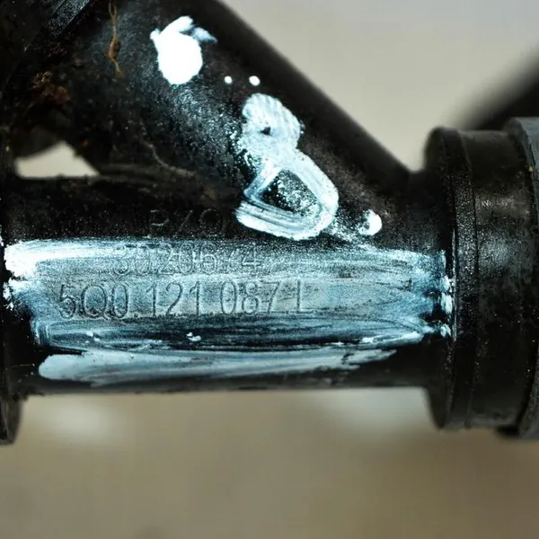 Jäähdytysputki VW TIGUAN 2.0L Diesel 2009 OEM 5Q0121087L image 6