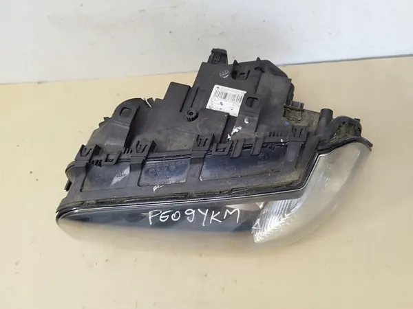 Farol dianteiro esquerdo BMW X3 E83 LIFT UK image 2