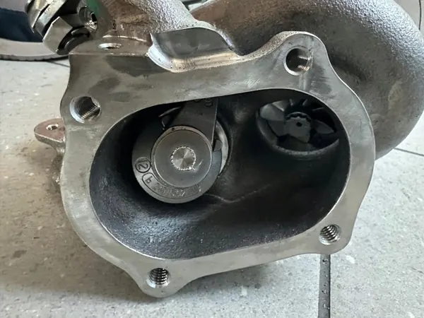 Alfa Romeo Turbolader OEM 00670050800 Gebraucht image 3