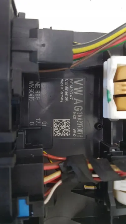 VW Mukavuusmoduuli OEM 3AA937087H Passat B7:lle image 4
