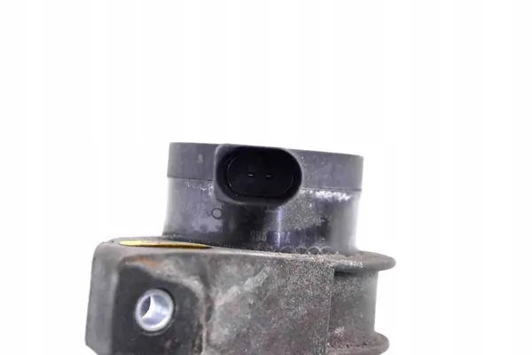 Vattenpumpmotor Porsche Cayenne 4.5L 184kw OEM 7L0965561E image 4