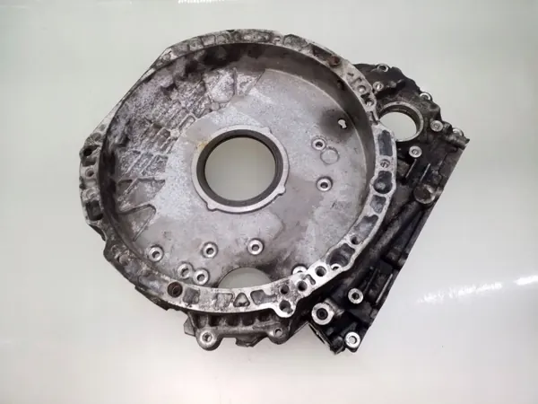 Mercedes-Benz Steuerdeckel OEM A6540106102 Gebraucht image 2