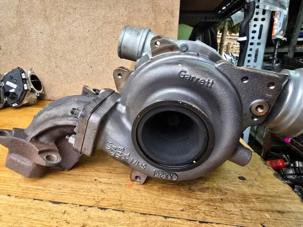 Turbo OEM 5801894252 para Iveco Fiat 3.0 HPI image 3