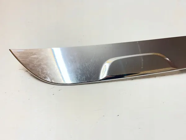Moldura Cromada Mercedes Clase C W206 OEM A2068856304 image 3
