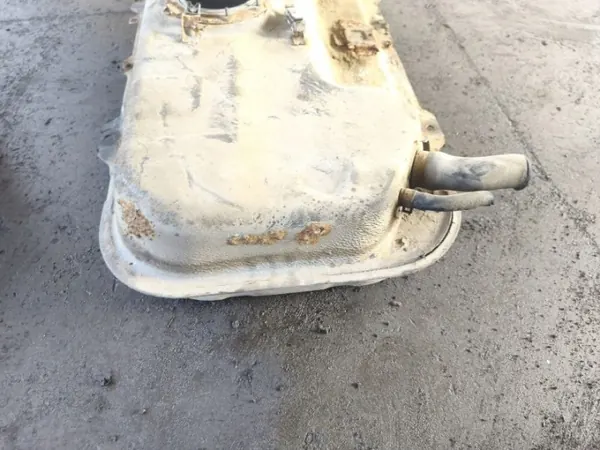Hyundai i20 bränsletank OEM 08-14 - Begagnad image 5