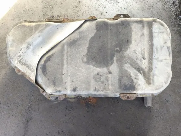Hyundai i20 bränsletank OEM 08-14 - Begagnad image 7