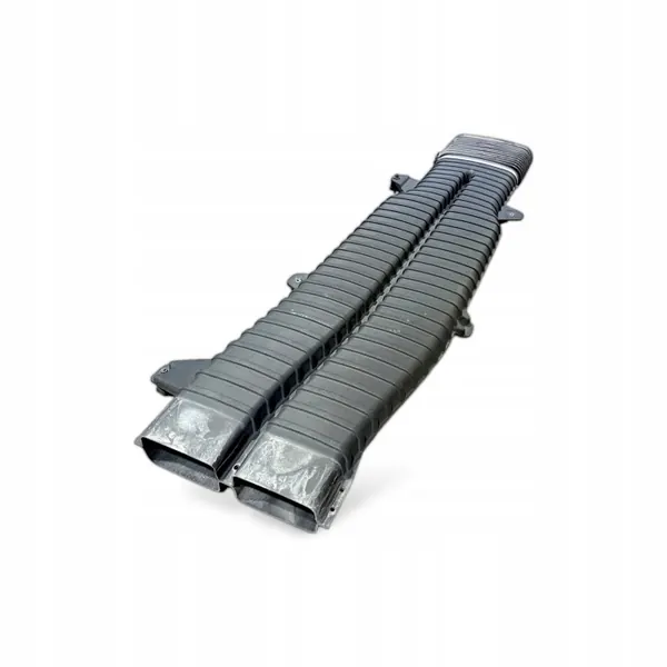 Volvo Ansaugrohr OEM 21122123 - Gebraucht image 8