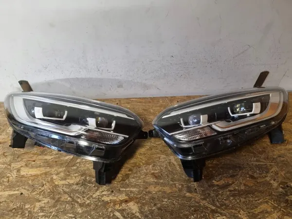 RENAULT KADJAR FULL LED Oikea Ajovalo image 8