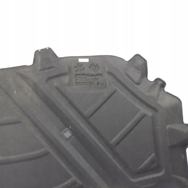 Audi Q3 8U Motorkap Isolatie 8U0863825A image 6