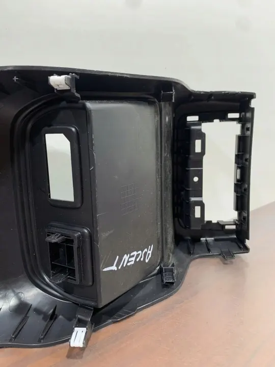 Console centrale Subaru Ascent OEM 92136XC00A image 6