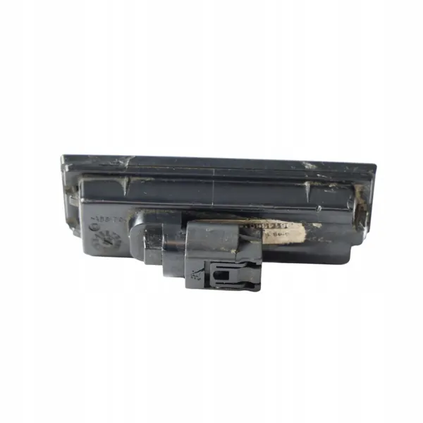 Lampe LED plaque OEM LR037612 - Utilisée image 5
