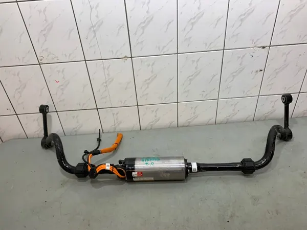 Porsche Cayenne 9Y Hybrid achterstabilisator 4M0411023BE image 2
