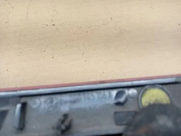 Refletor externo de para-choque Volkswagen Passat OE 3G0945106A image 3