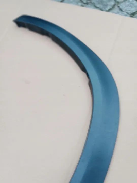 Lexus Etuhelman Trim Oikea 75601-78010 image 5