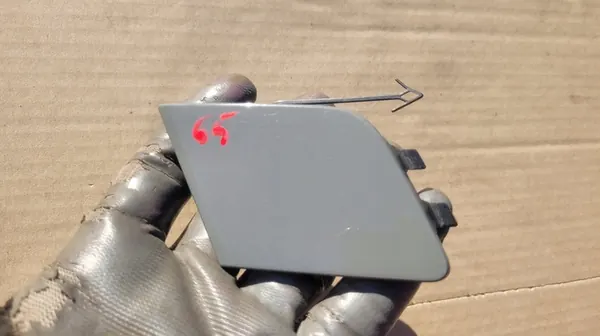 AUDI A5 B9 S-LINE 2019 Tampa Frontal 8W6807241D image 3