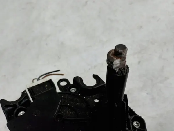 MERCEDES Heckklappenmotor A4479061900 image 5