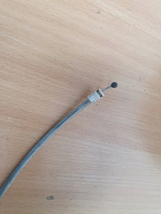 Motorhuvelås OEM A4477510900 för Mercedes W447 2016-2020 image 3