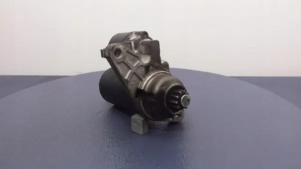 AUDI A2 1.4B Motor de Arranque 02T911023E image 3