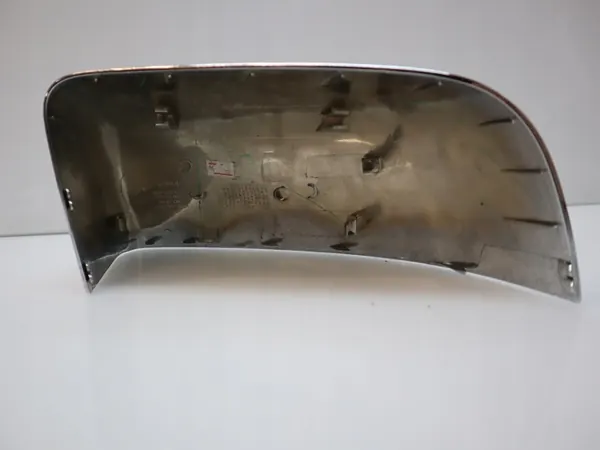 Pieza OEM Ford Ranger (2011-) lado derecho - Usado image 4